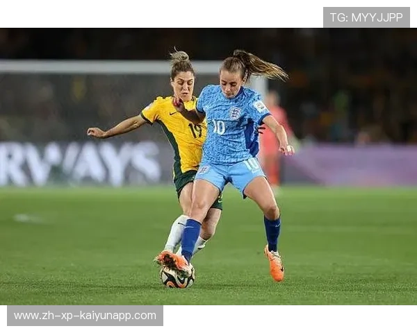 《泰晤士报》：荷兰女足在预选赛中与德国队激战，荷兰女足球