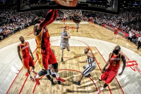 开云官方-CS2操作技巧全场高光，cs2大pai键